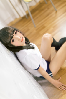 新人肉叉烧包